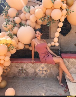 Kira Kosarin feet photo thumbnail