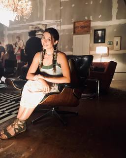 Kira Kosarin feet photo thumbnail
