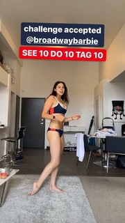 Kira Kosarin feet photo thumbnail