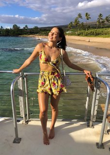 Kira Kosarin feet photo thumbnail