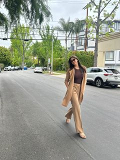 Kira Kosarin feet photo thumbnail