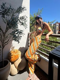 Kira Kosarin feet photo thumbnail