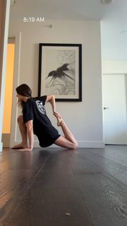 Kira Kosarin feet photo thumbnail