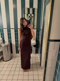 Kira Kosarin feet photo thumbnail