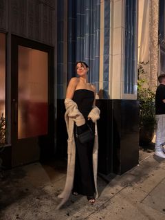 Kira Kosarin feet photo thumbnail