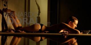 Kira Miró feet photo thumbnail
