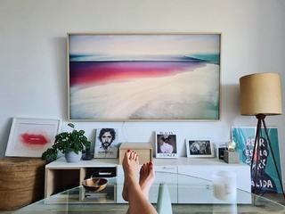 Kira Miró feet photo thumbnail