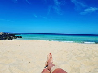 Kira Miró feet photo thumbnail