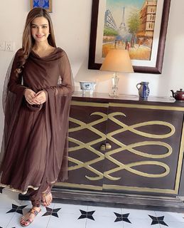 Kiran Haq feet photo 8