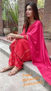 Kiran Haq feet photo 2
