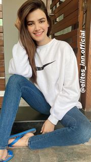 Kiran Haq feet photo 9