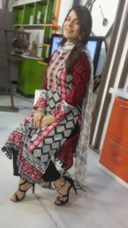 Kiran Khan feet photo 18