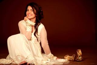 Kiran Khan feet photo 17