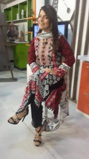 Kiran Khan feet photo 14