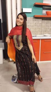 Kiran Khan feet photo 3