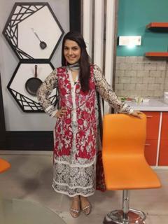 Kiran Khan feet photo 1