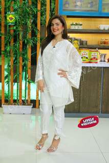 Kiran Khan feet photo 4