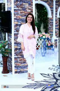 Kiran Khan feet photo 16