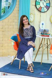 Kiran Khan feet photo 10