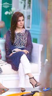 Kiran Khan feet photo 8
