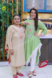 Kiran Khan feet photo 4
