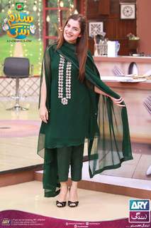 Kiran Khan feet photo 16