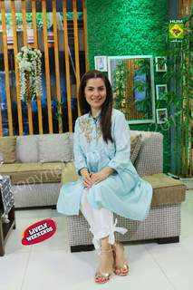 Kiran Khan feet photo 14