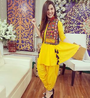 Kiran Khan feet photo 11