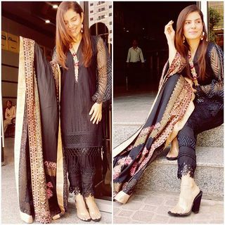 Kiran Khan feet photo 3
