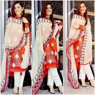 Kiran Khan feet photo 19