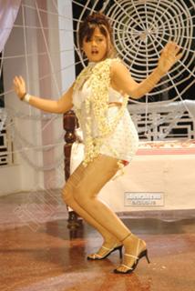 Kiran Rathod feet photo 6