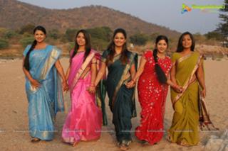 Kiran Rathod feet photo 14