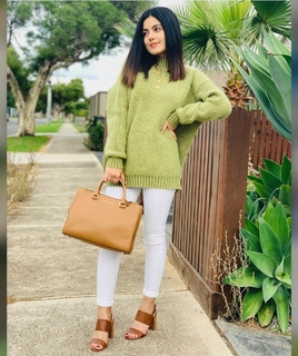 Kirat Randhawa feet photo 17