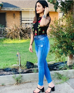 Kirat Randhawa feet photo 15