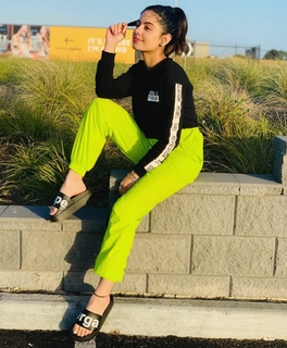 Kirat Randhawa feet photo 12