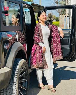 Kirat Randhawa feet photo 6