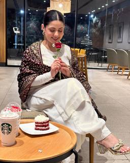 Kirat Randhawa feet photo 4