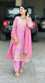 Kirat Randhawa feet photo 2