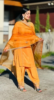 Kirat Randhawa feet photo 10