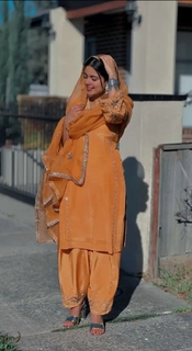 Kirat Randhawa feet photo 7