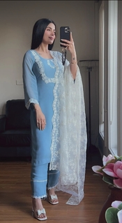 Kirat Randhawa feet photo 8