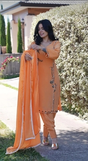 Kirat Randhawa feet photo 5