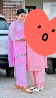 Kirat Randhawa feet photo 6