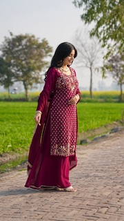 Kirat Randhawa feet photo 16