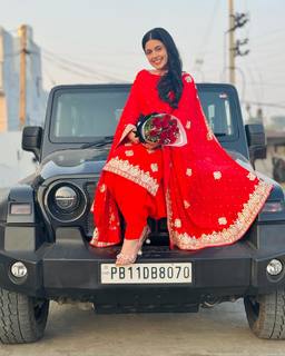 Kirat Randhawa feet photo 9