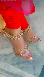 Kirat Randhawa feet photo 4