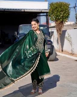 Kirat Randhawa feet photo 19