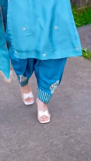 Kirat Randhawa feet photo 14