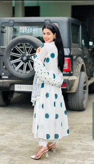 Kirat Randhawa feet photo 10