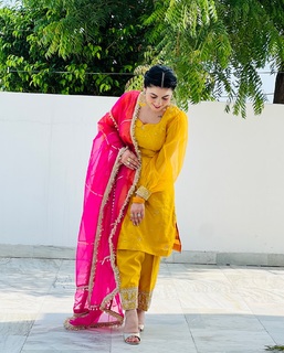 Kirat Randhawa feet photo 6